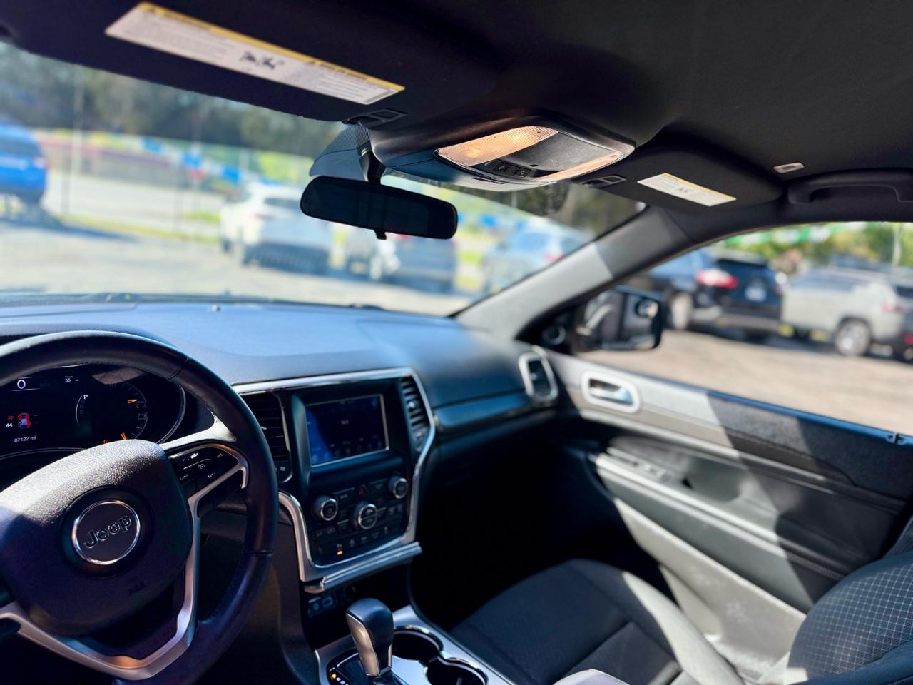 Jeep Grand Cherokee Laredo 4x2 *Ltd Avail* 2018