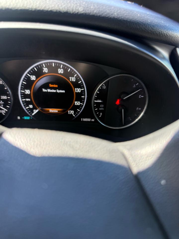 Buick LaCrosse 4dr Sdn Essence FWD 2018