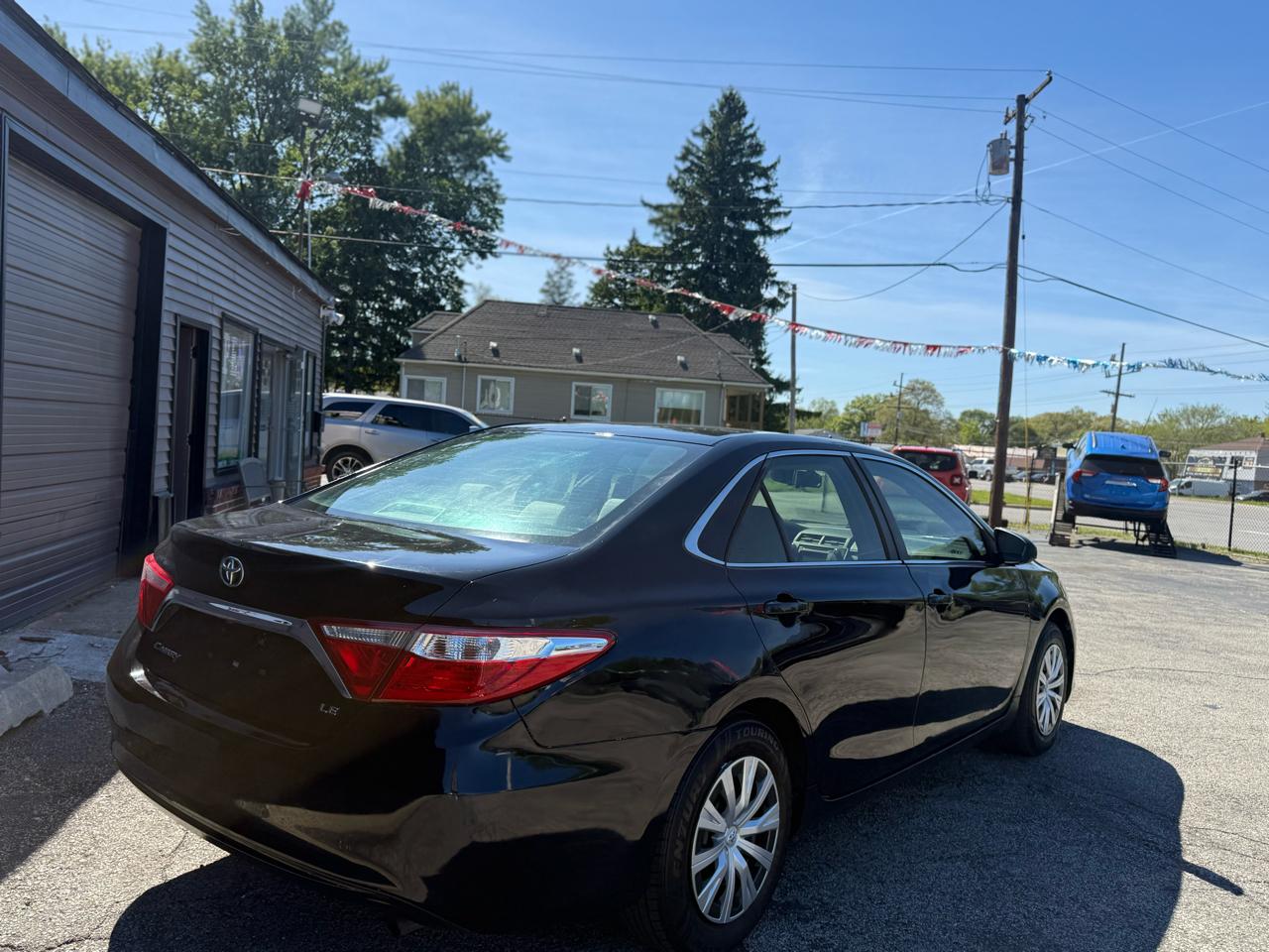 Toyota Camry XLE Auto (Natl) 2017