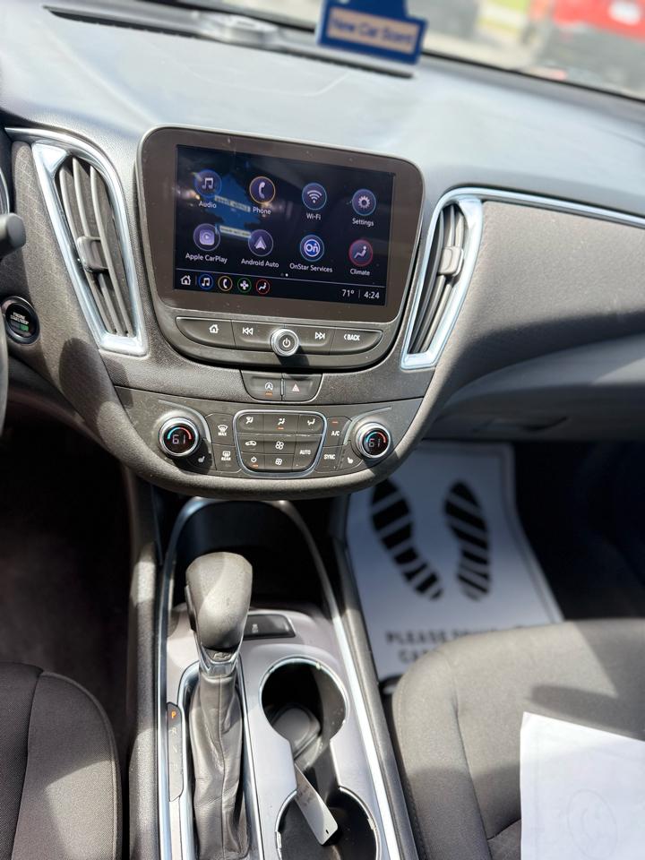 Chevrolet Malibu 4dr Sdn LT 2021