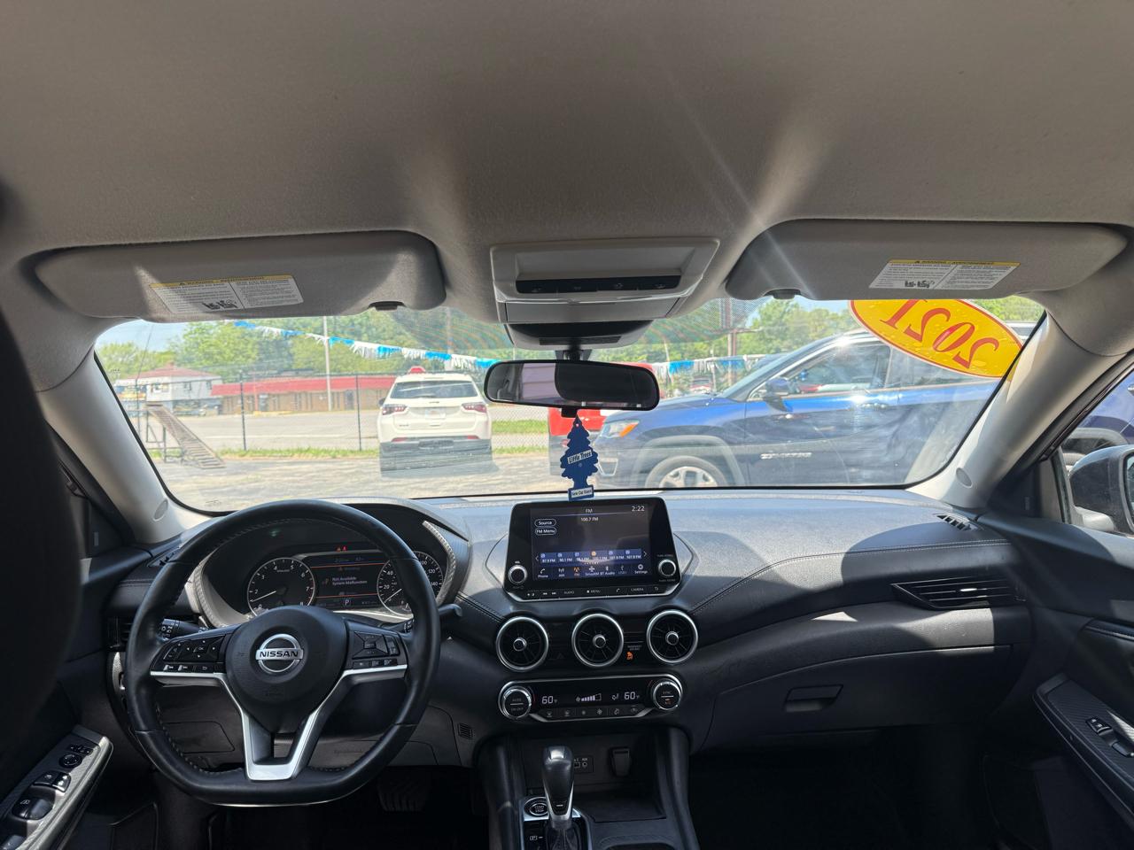 Nissan Sentra SV CVT 2021