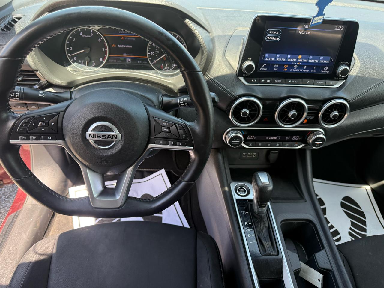 Nissan Sentra SV CVT 2021