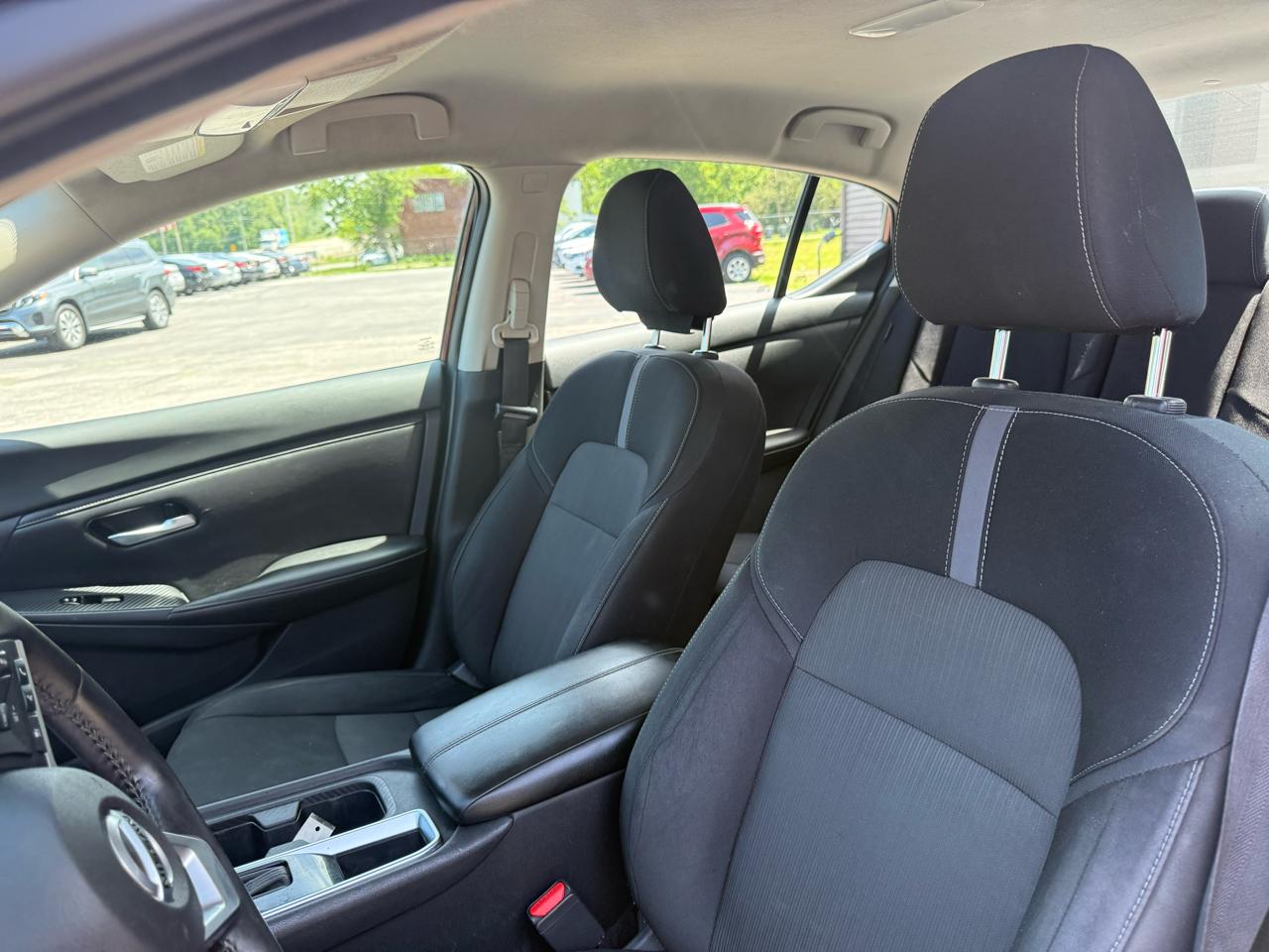 Nissan Sentra SV CVT 2021