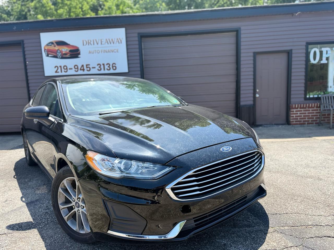 Ford Fusion SE FWD 2020