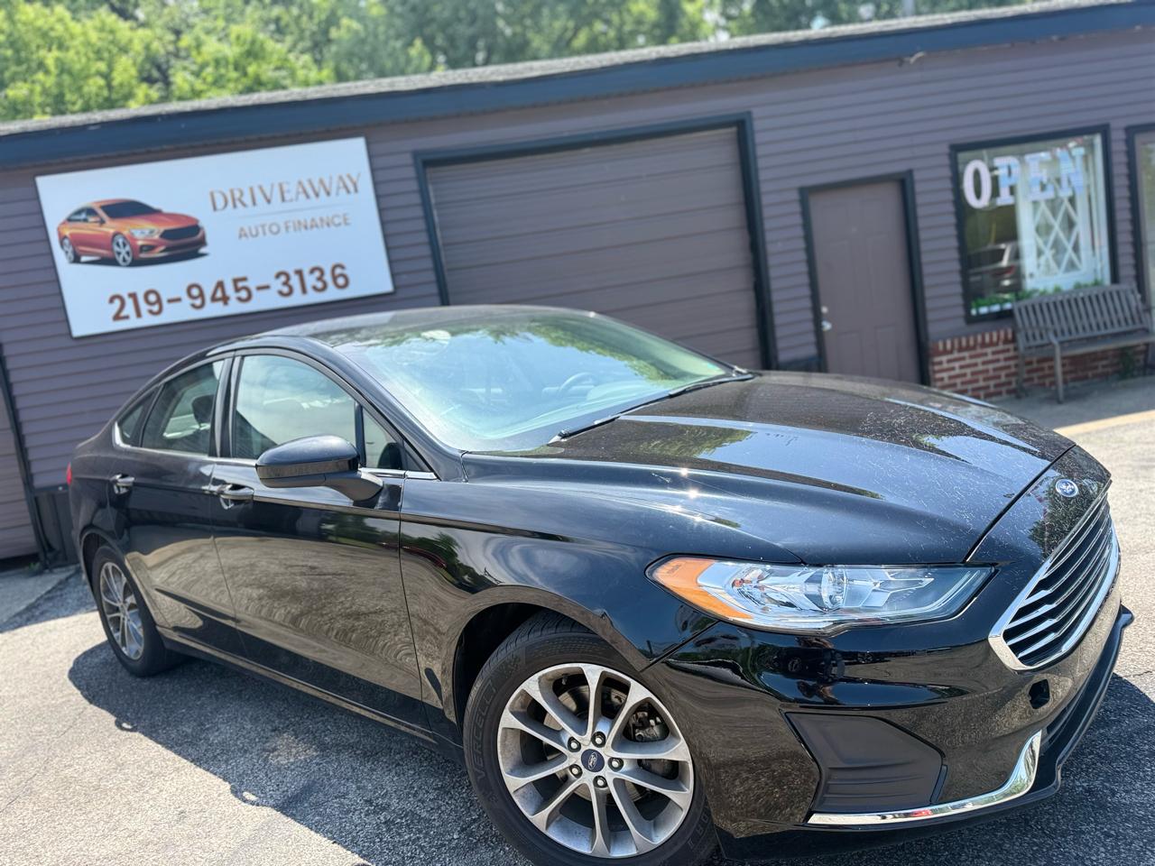 Ford Fusion SE FWD 2020