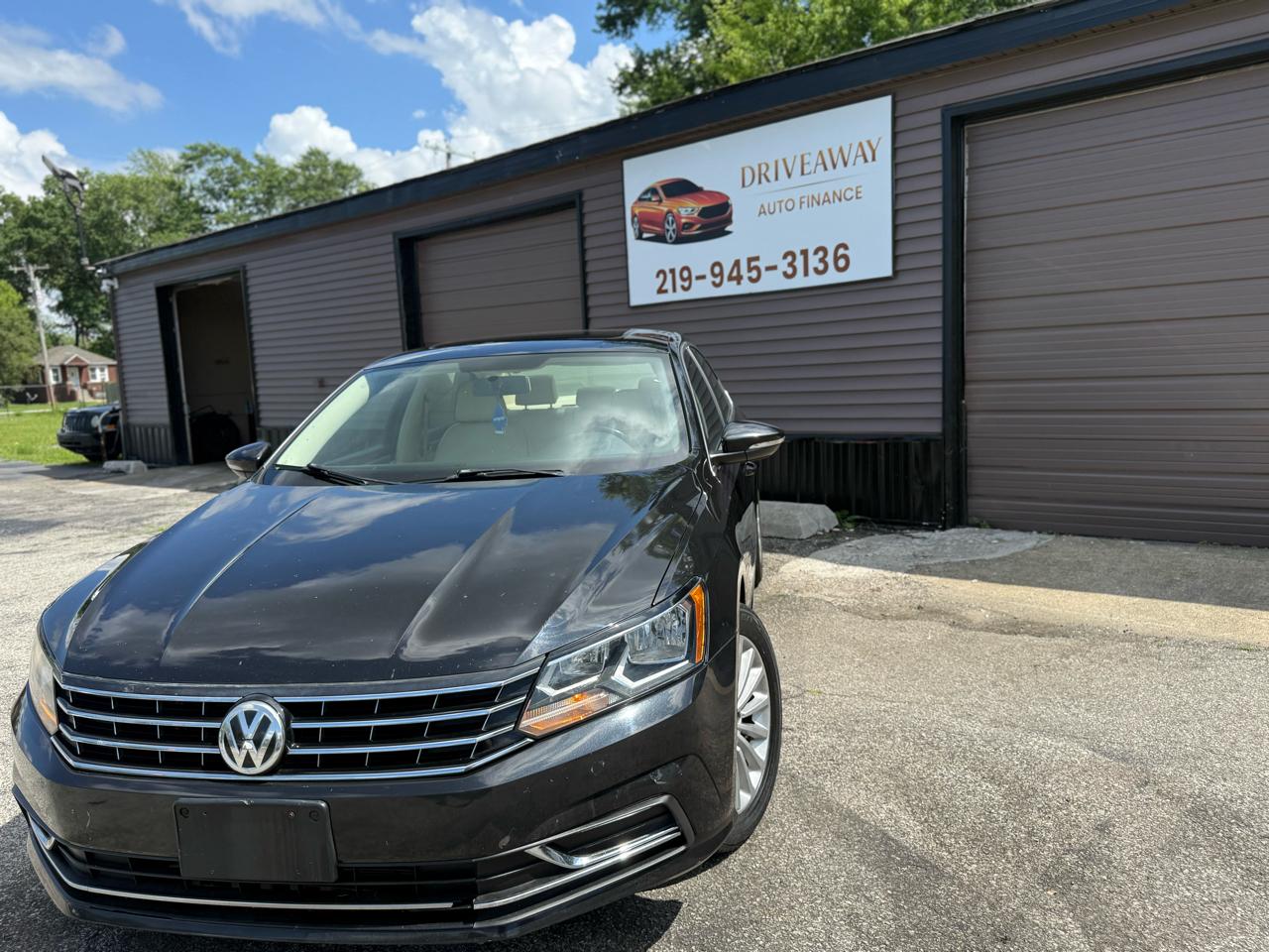 Volkswagen Passat 1.8T SE Auto 2017