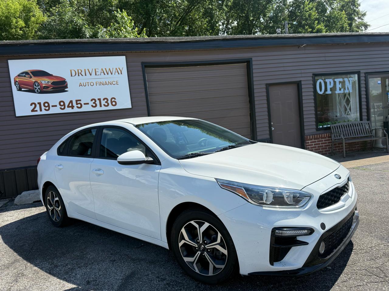 Kia Forte LXS IVT 2021