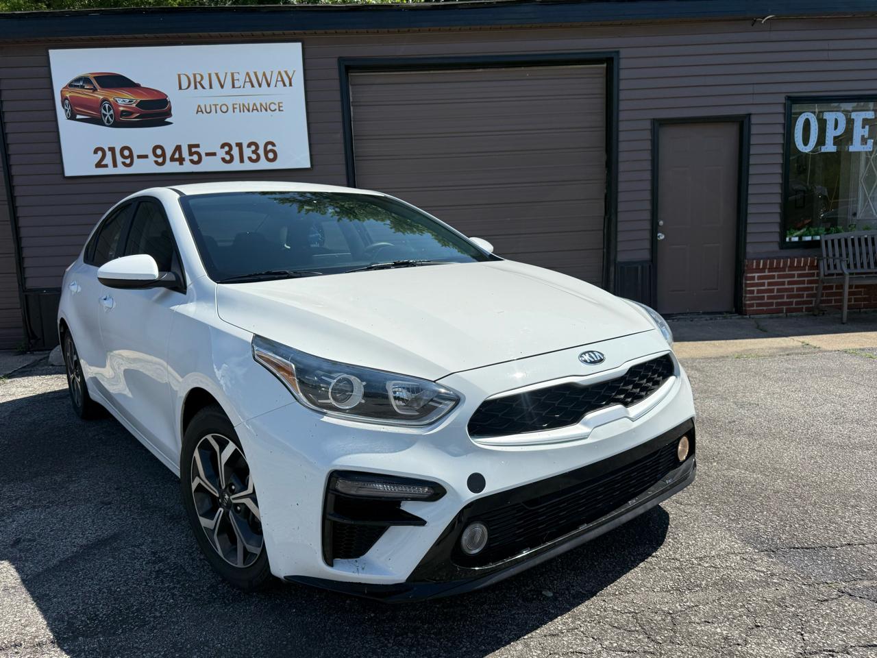 Kia Forte LXS IVT 2021