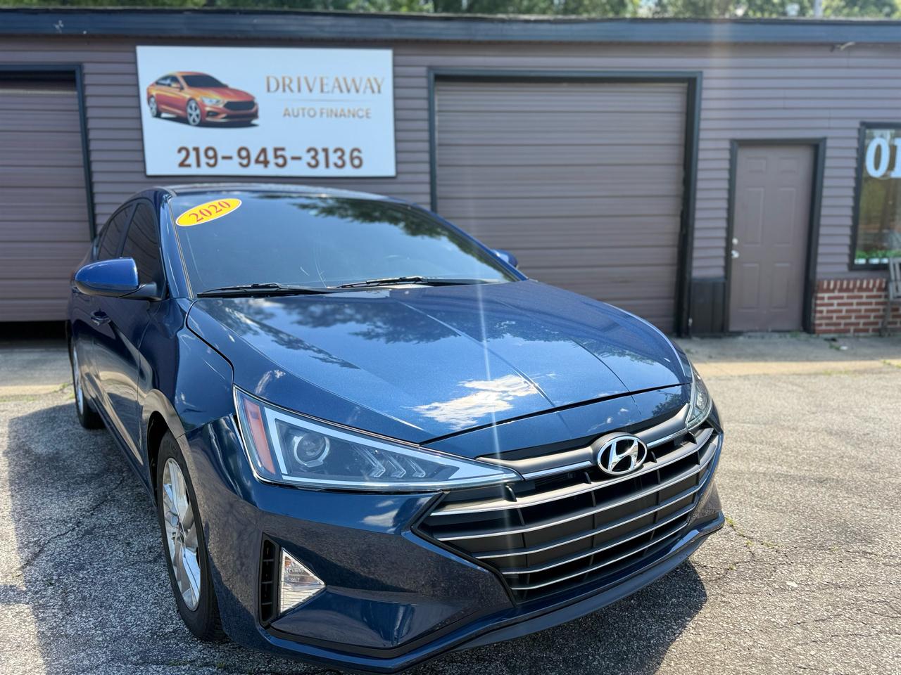 2020 Hyundai Elantra Value Edition IVT