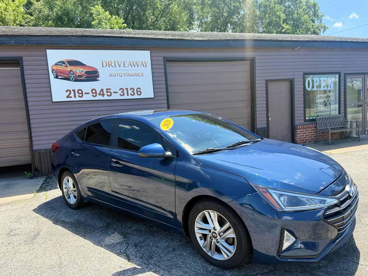 Hyundai Elantra Value Edition IVT 2020