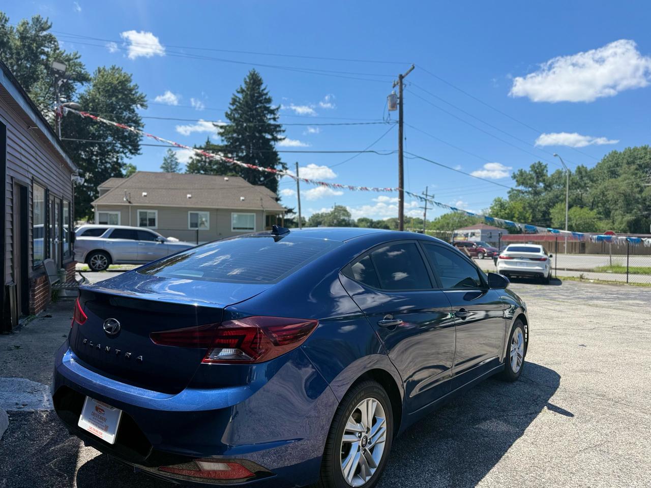 Hyundai Elantra Value Edition IVT 2020