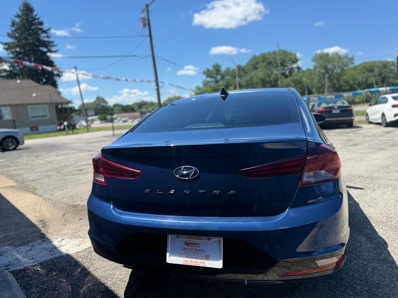 Hyundai Elantra Value Edition IVT 2020