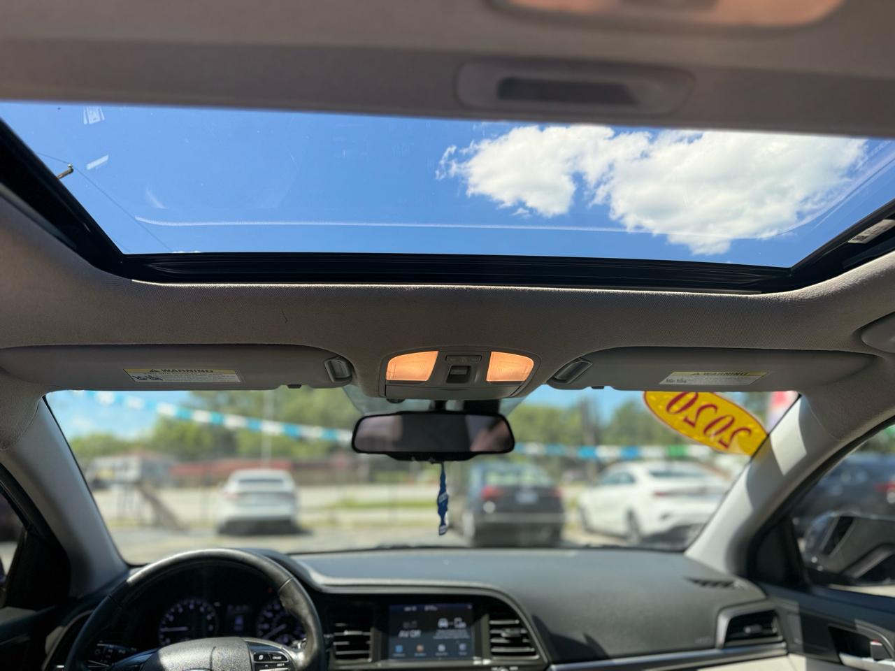 Hyundai Elantra Value Edition IVT 2020