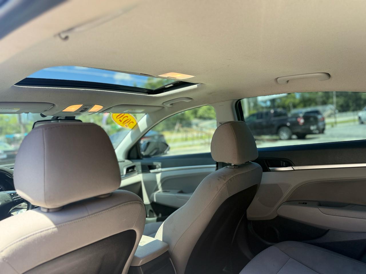 Hyundai Elantra Value Edition IVT 2020