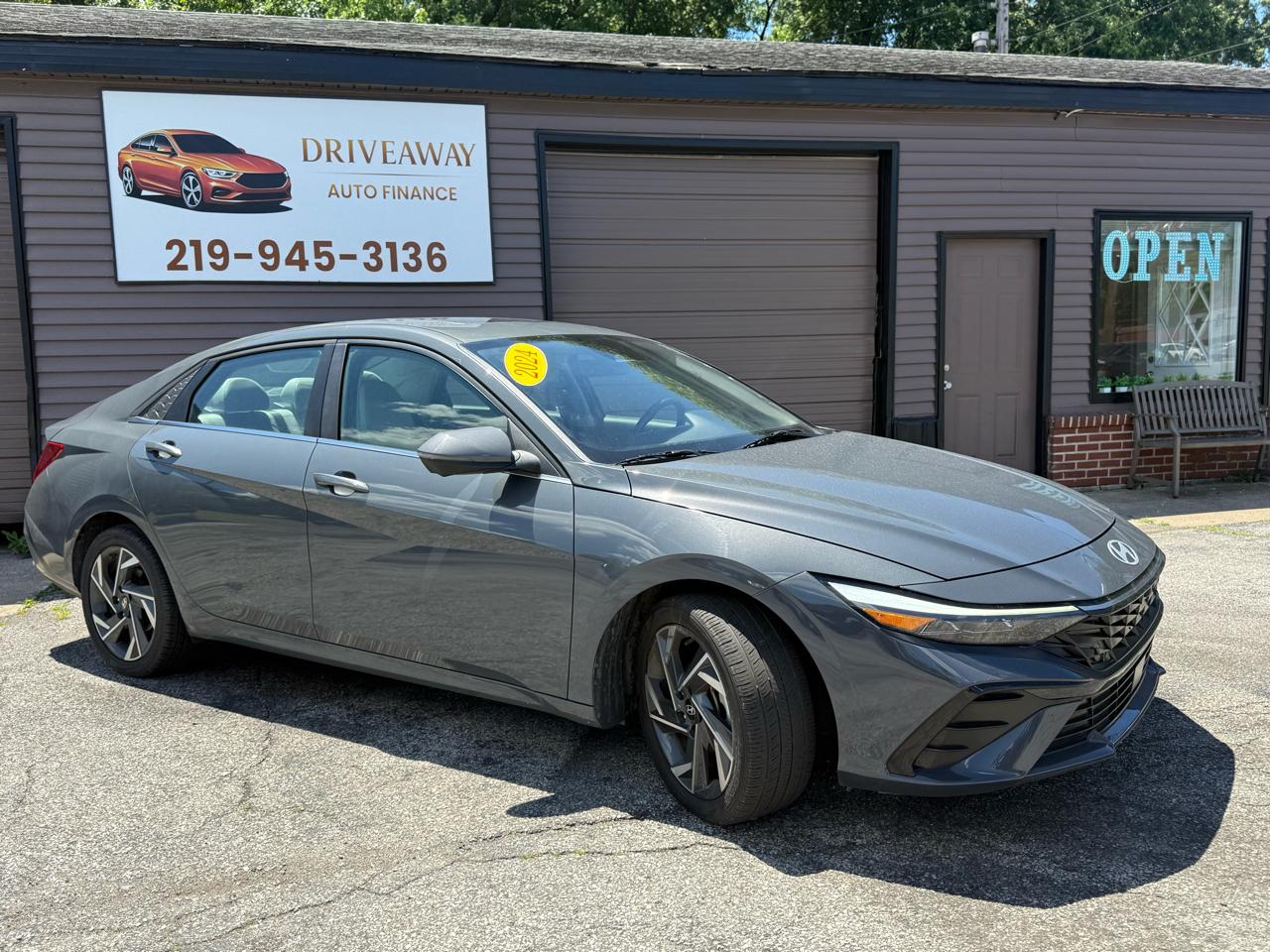 Hyundai Elantra Limited IVT 2024