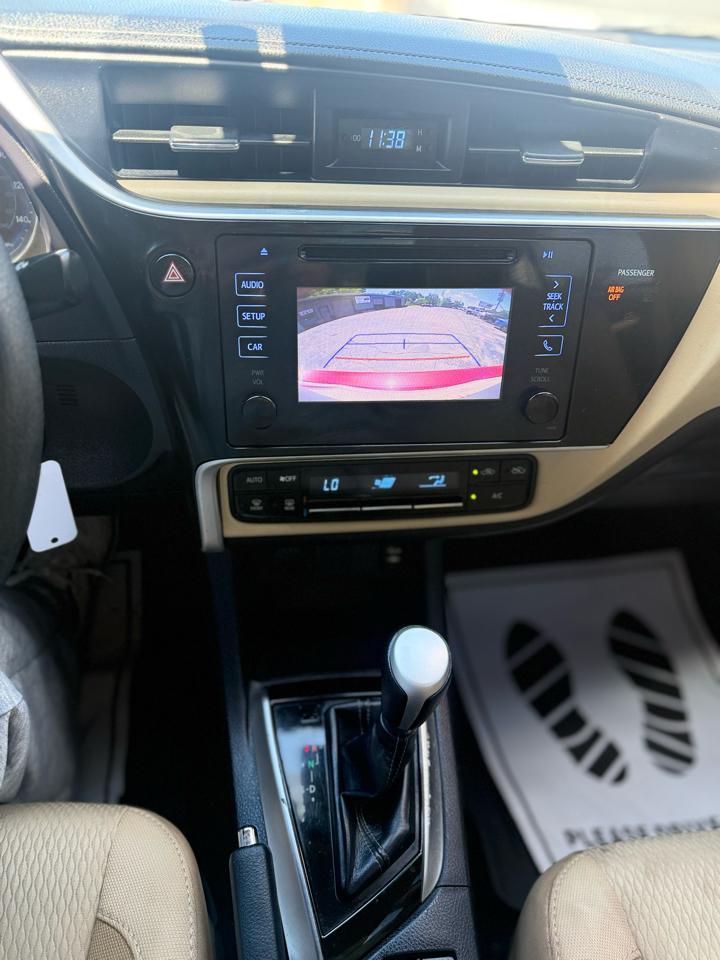 Toyota Corolla 50th Anniversary Special Edition CVT (Natl) 2017
