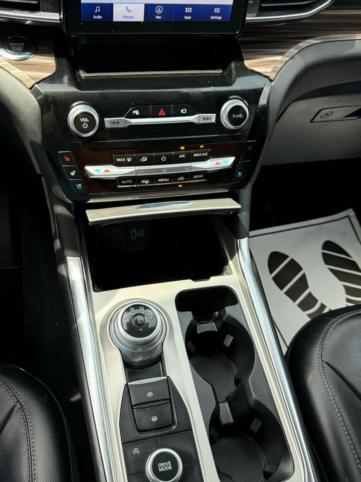 Ford Explorer Limited 4WD 2022
