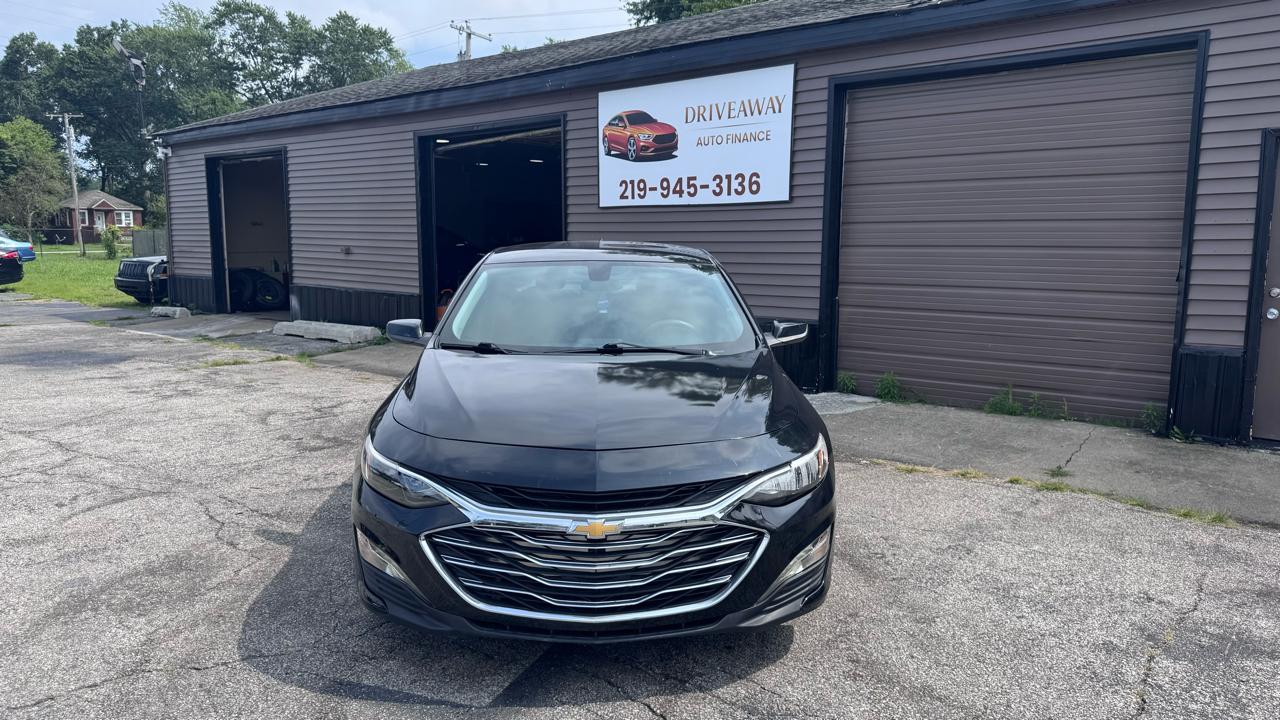 Chevrolet Malibu 4dr Sdn LT 2021