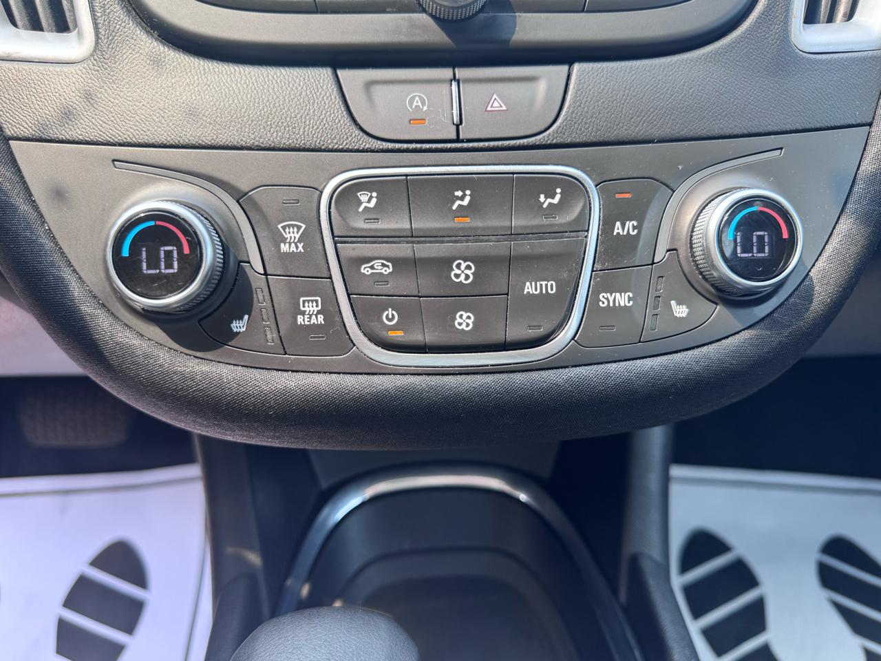 2023 Chevrolet Malibu 1LT - Photo 19