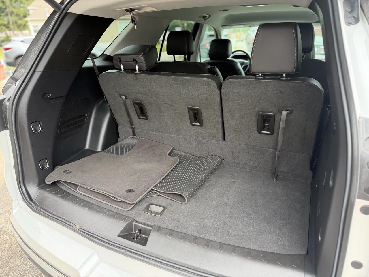 Chevrolet Traverse FWD 4dr Premier 2020