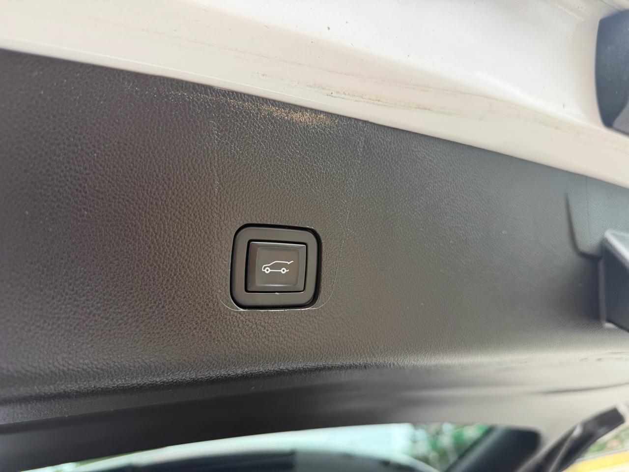 Chevrolet Traverse FWD 4dr Premier 2020