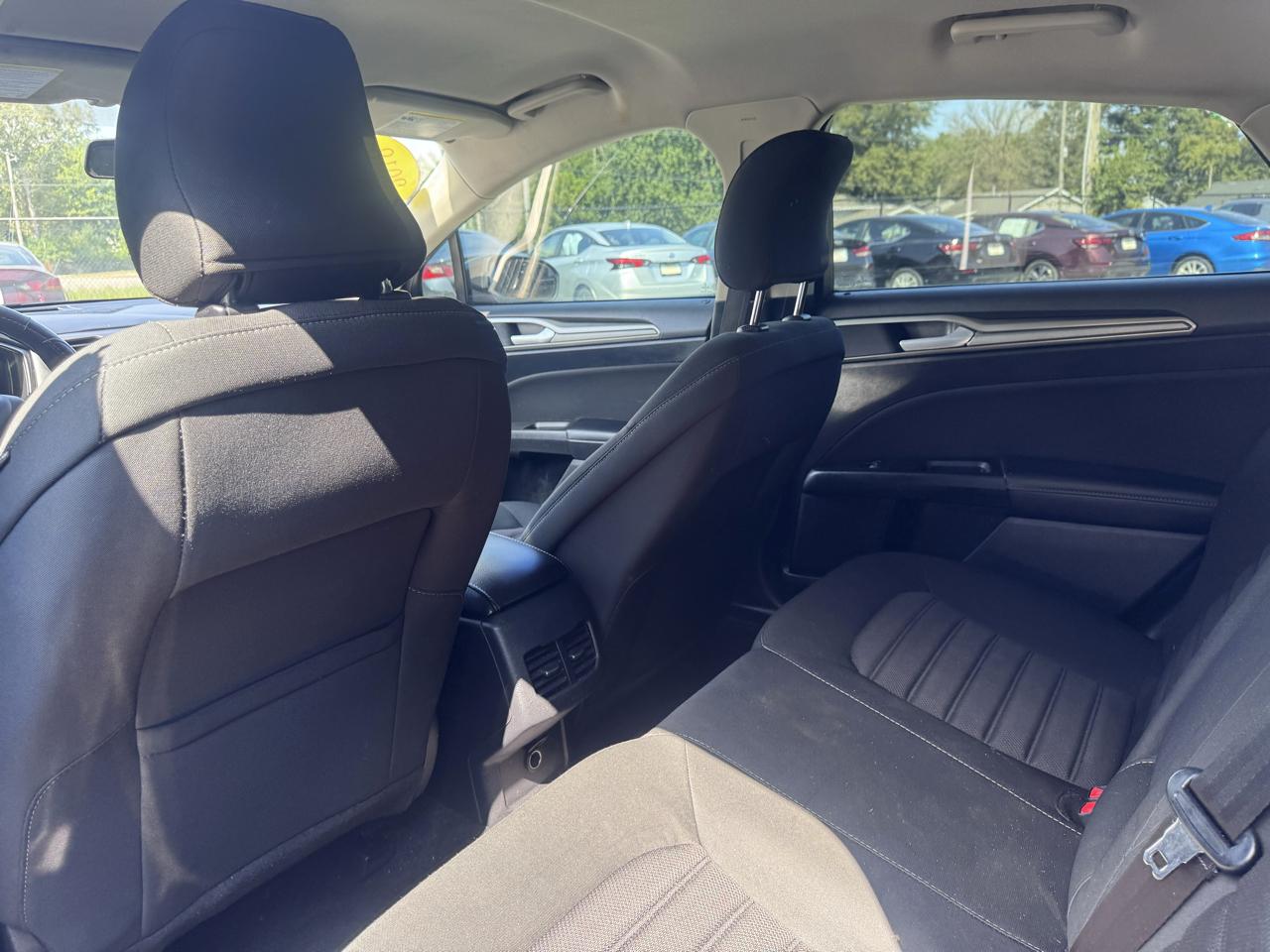 Ford Fusion SE FWD 2018