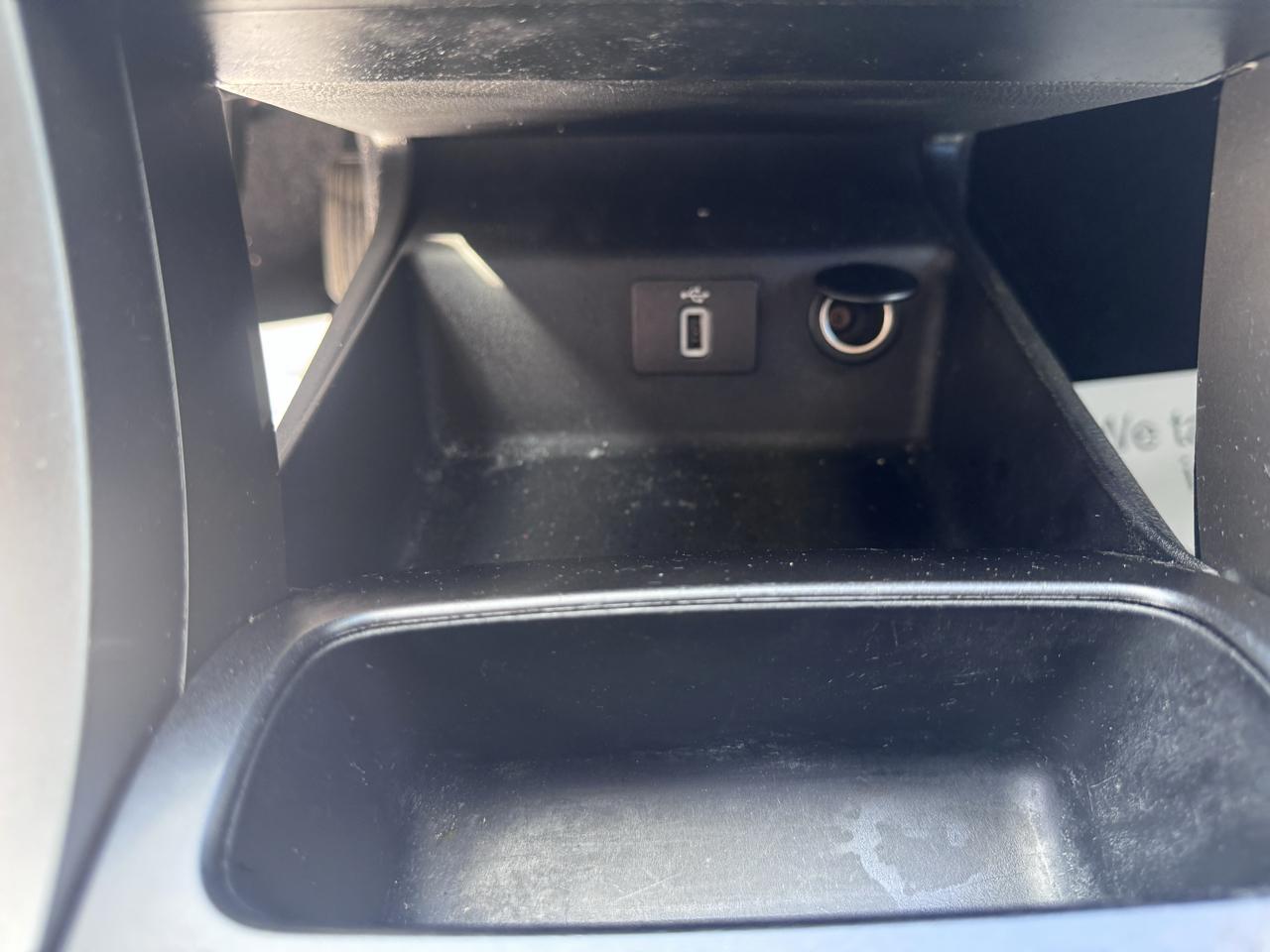 Ford Fusion SE FWD 2018