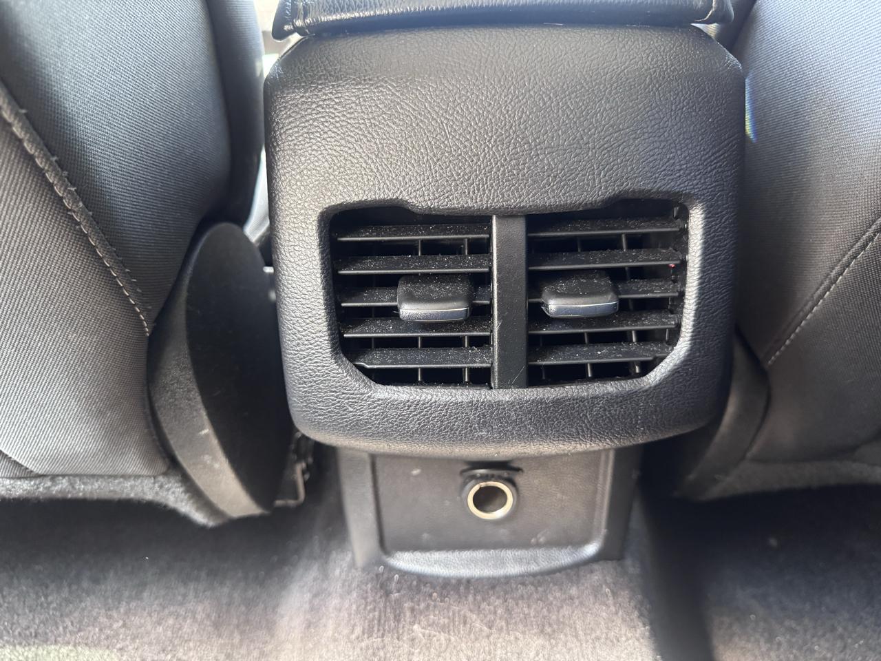 Ford Fusion SE FWD 2018