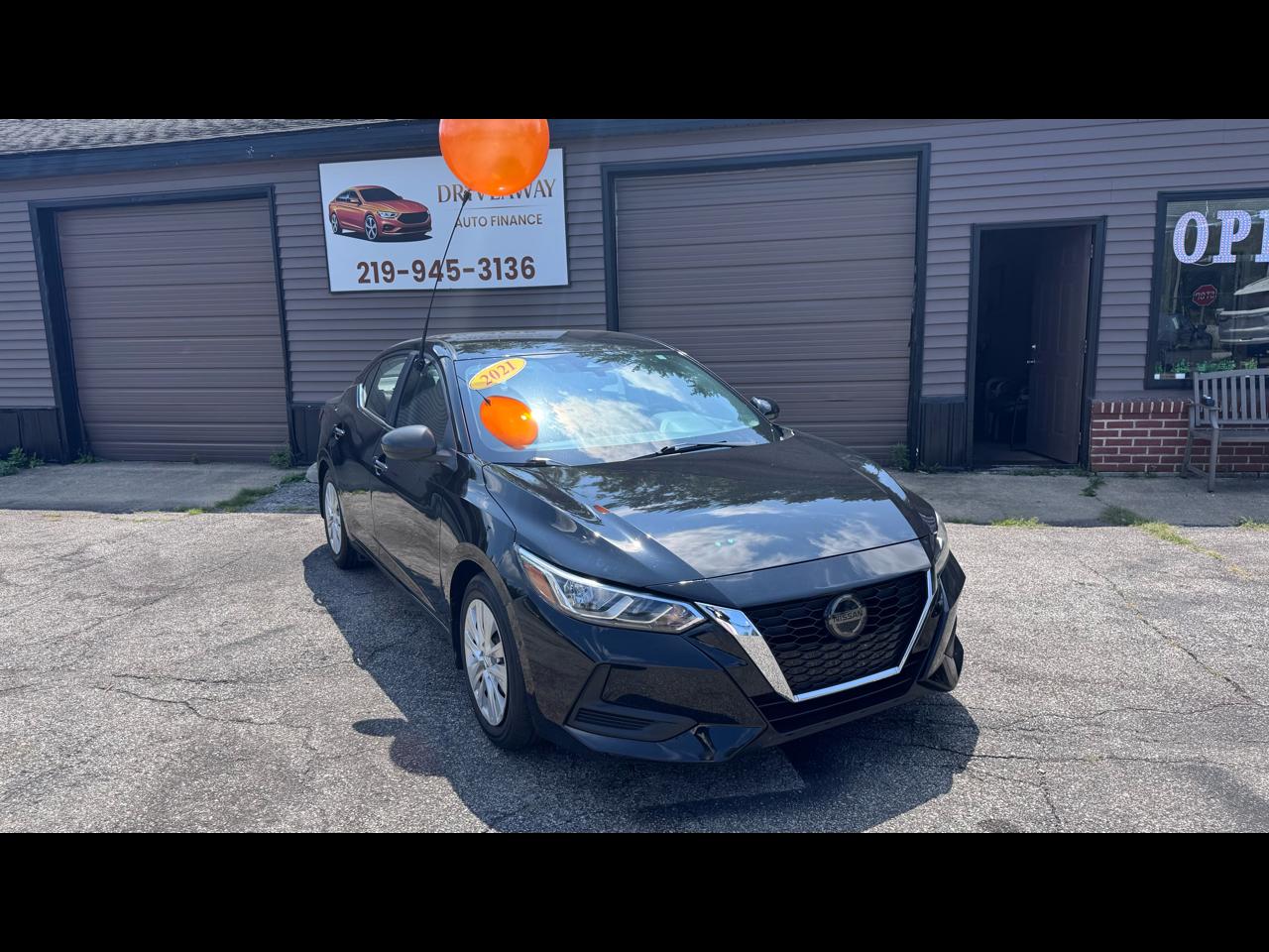 Nissan Sentra S CVT 2021