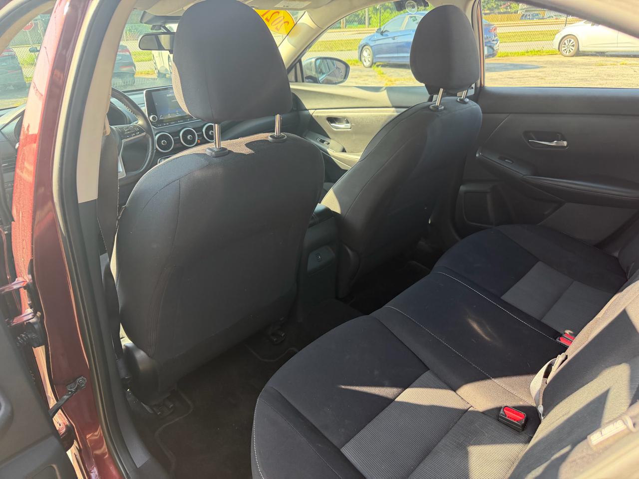 Nissan Sentra SV CVT 2021