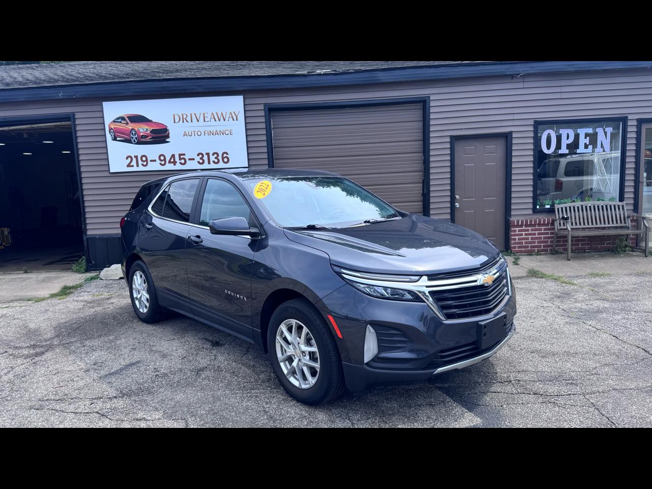 2022 Chevrolet Equinox FWD 4dr LT w/1LT