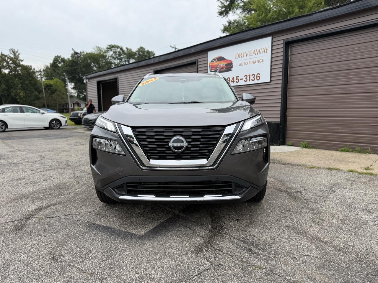 Nissan Rogue FWD Platinum 2023