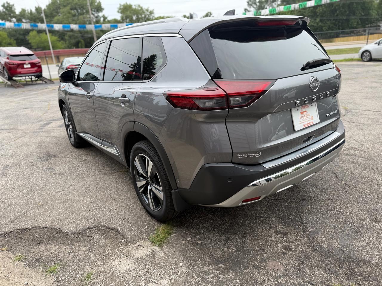 Nissan Rogue FWD Platinum 2023