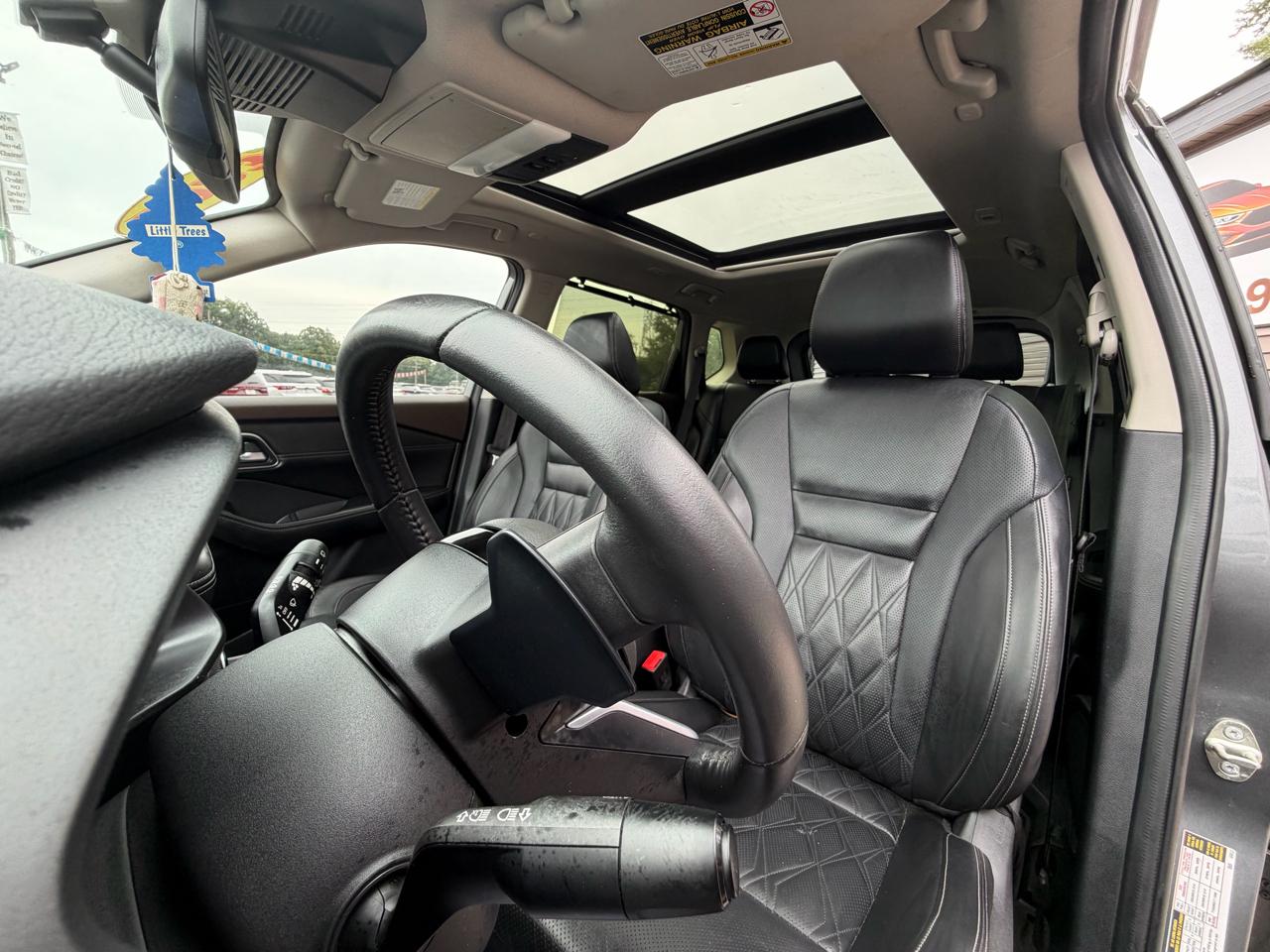 Nissan Rogue FWD Platinum 2023