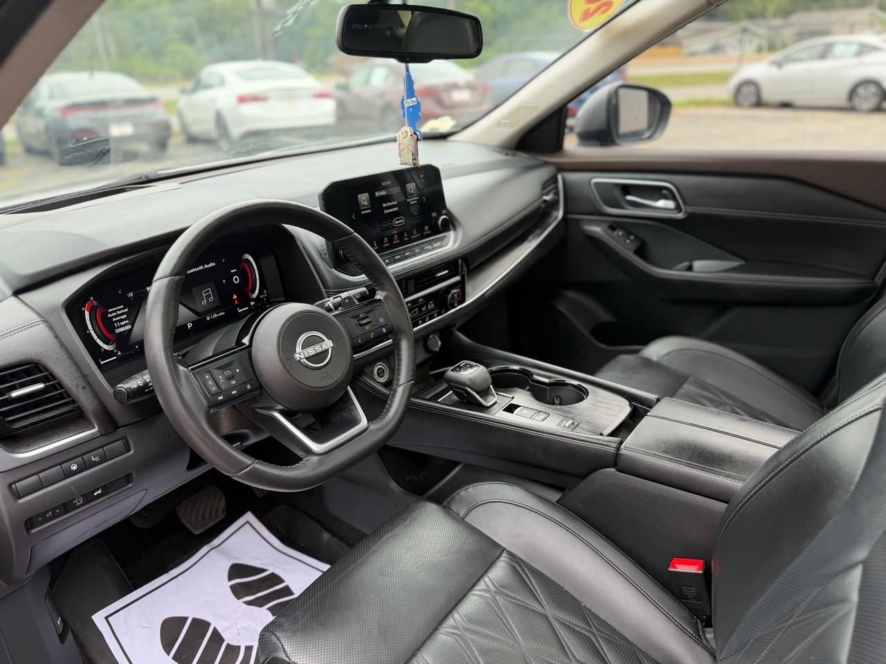 Nissan Rogue FWD Platinum 2023