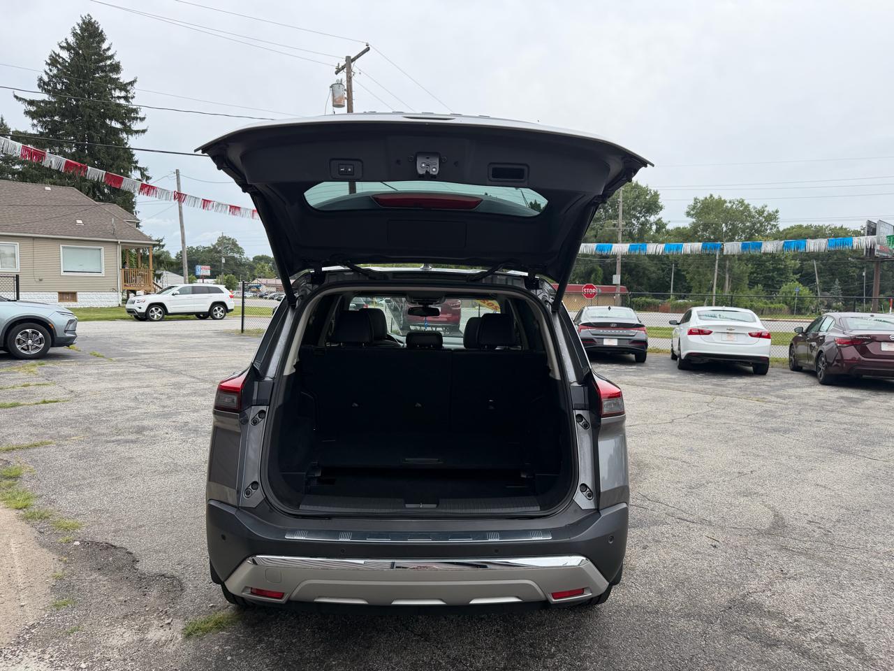 Nissan Rogue FWD Platinum 2023