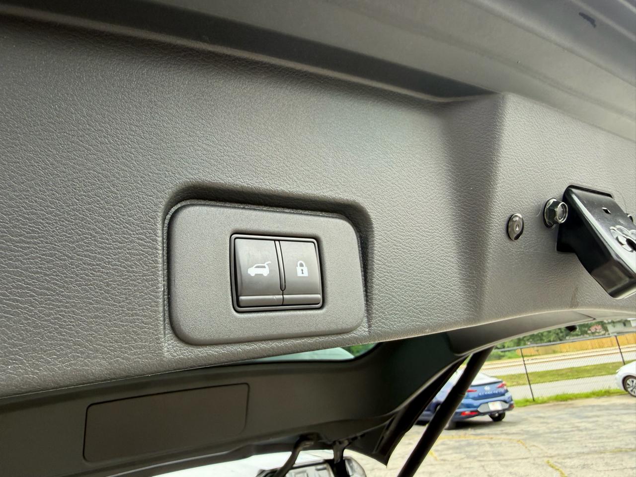 Nissan Rogue FWD Platinum 2023
