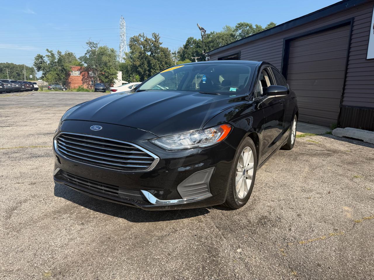 Ford Fusion SE FWD 2020