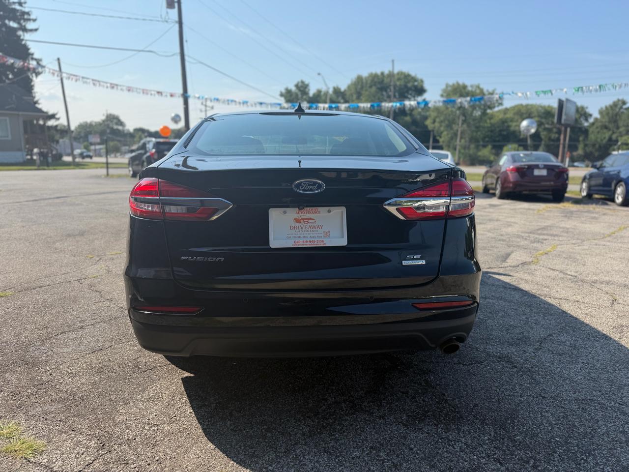 Ford Fusion SE FWD 2020
