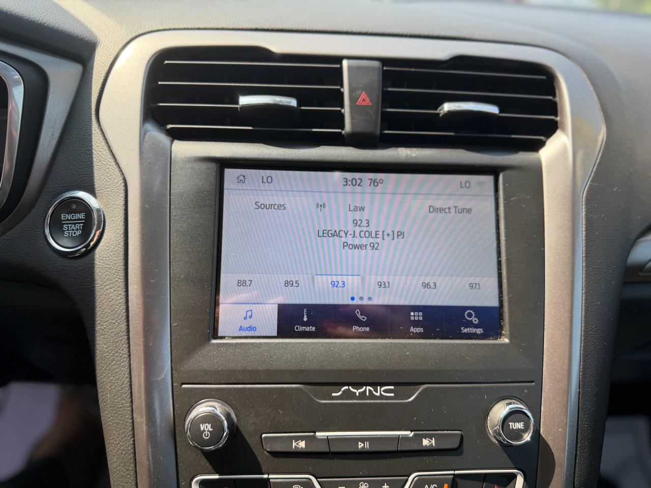 Ford Fusion SE FWD 2020