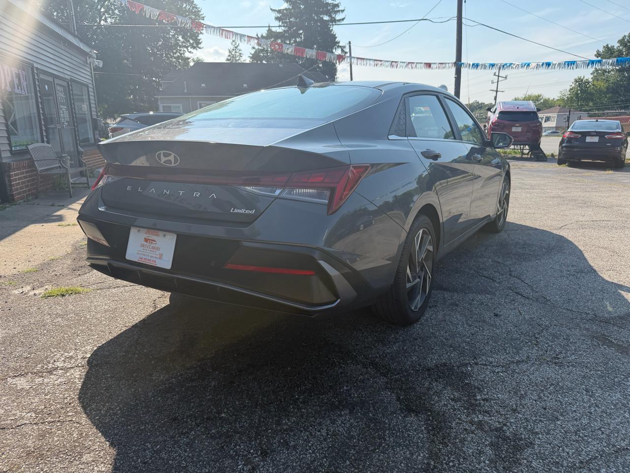 Hyundai Elantra Limited IVT 2024