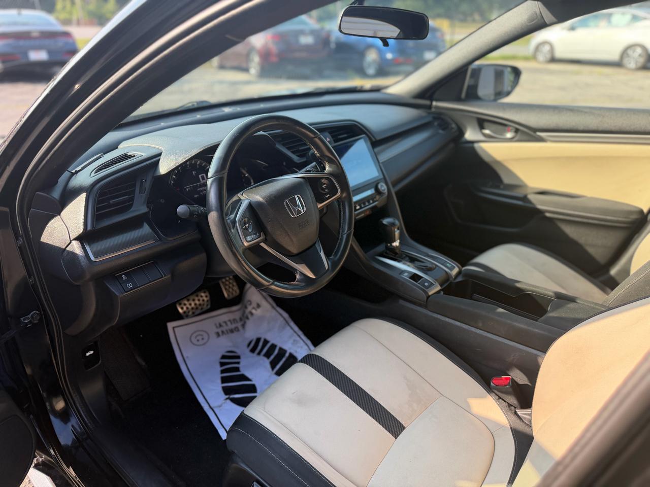 Honda Civic Hatchback Sport CVT 2018