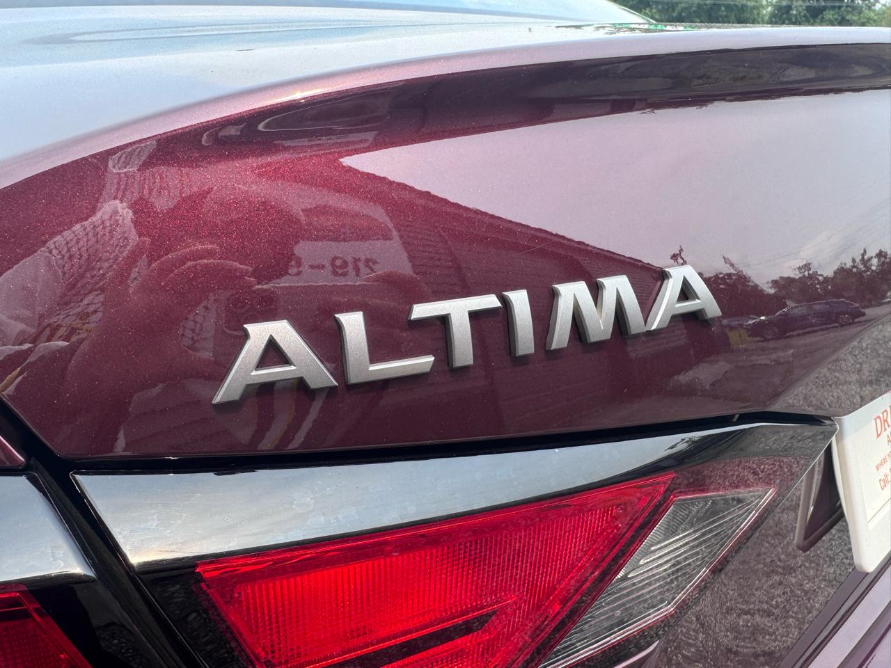 Nissan Altima SV FWD 2025
