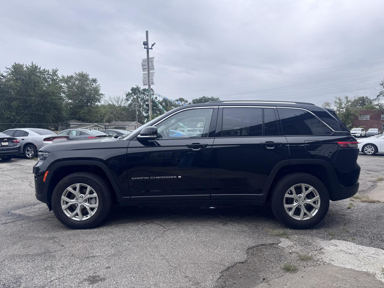 Jeep Grand Cherokee Limited 4x4 2023