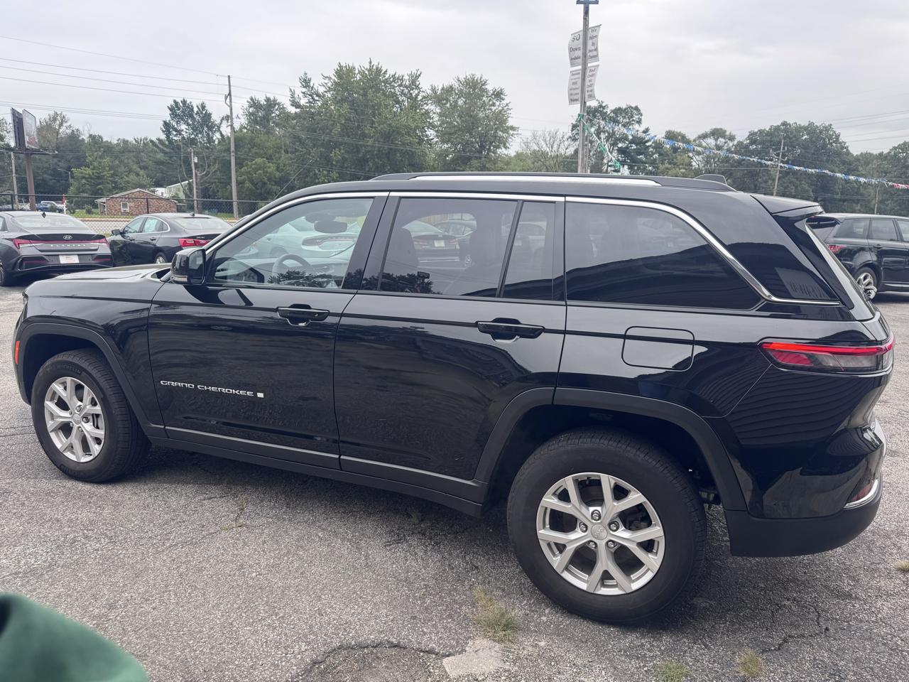 Jeep Grand Cherokee Limited 4x4 2023