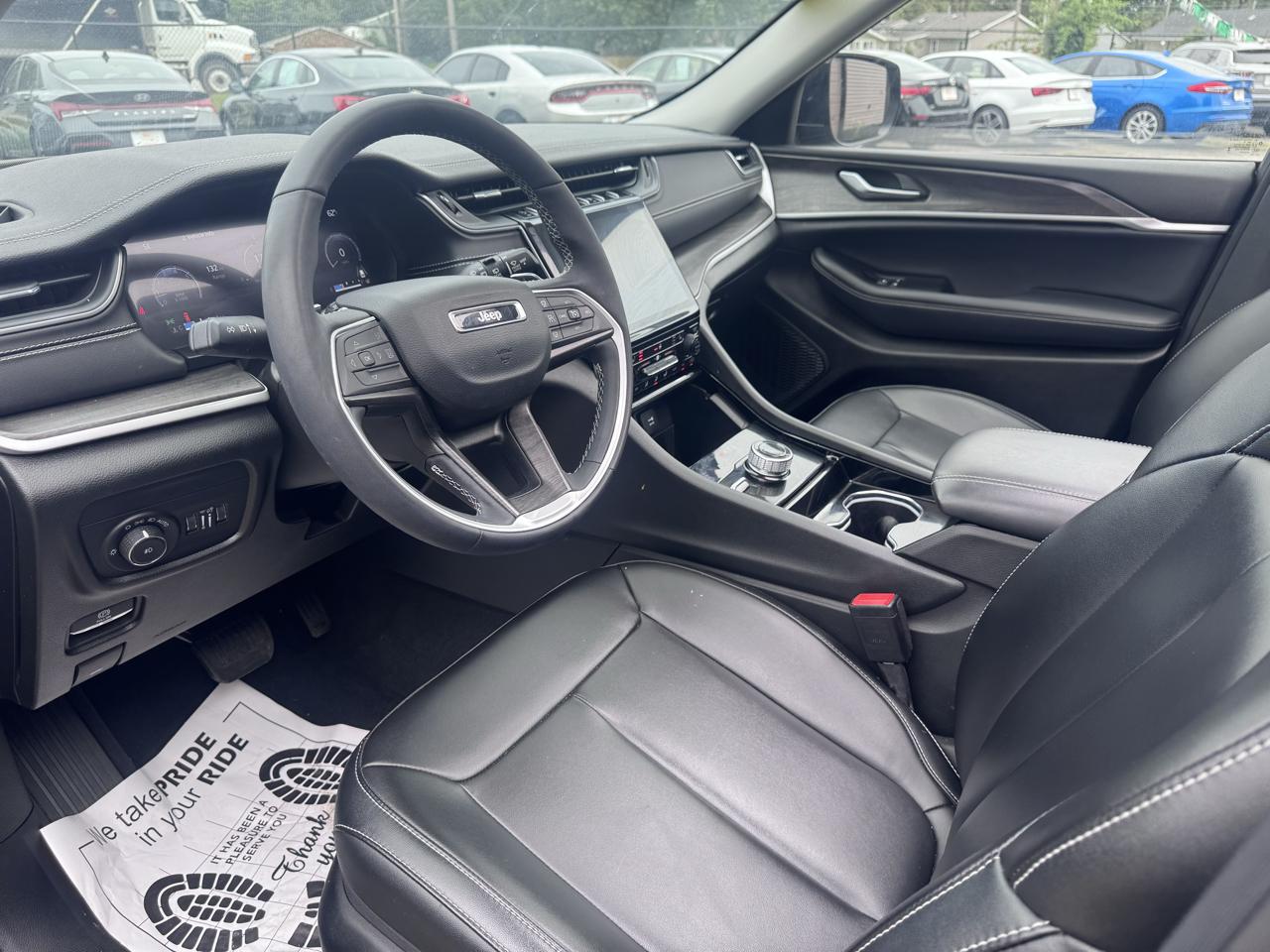 Jeep Grand Cherokee Limited 4x4 2023