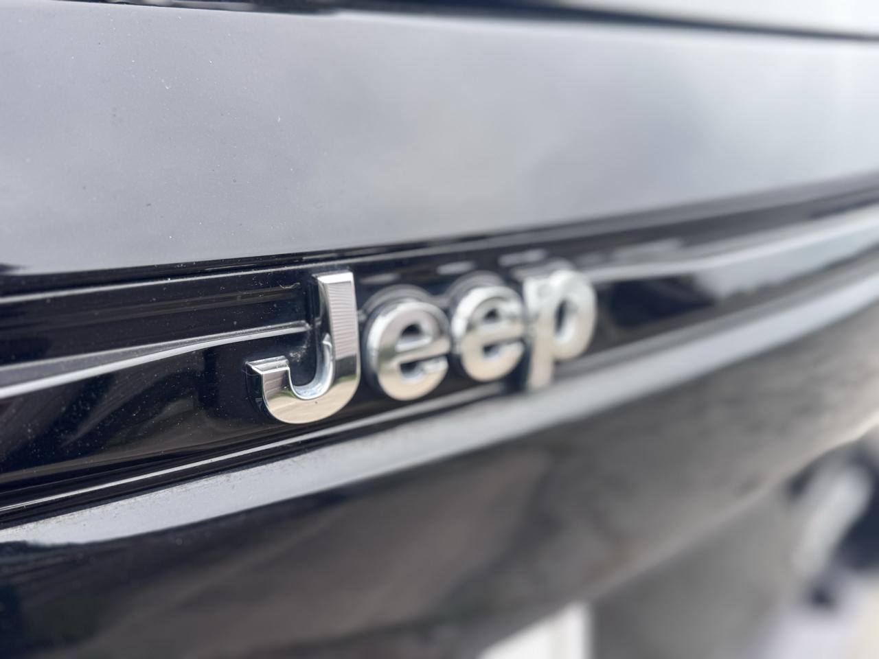 Jeep Grand Cherokee Limited 4x4 2023