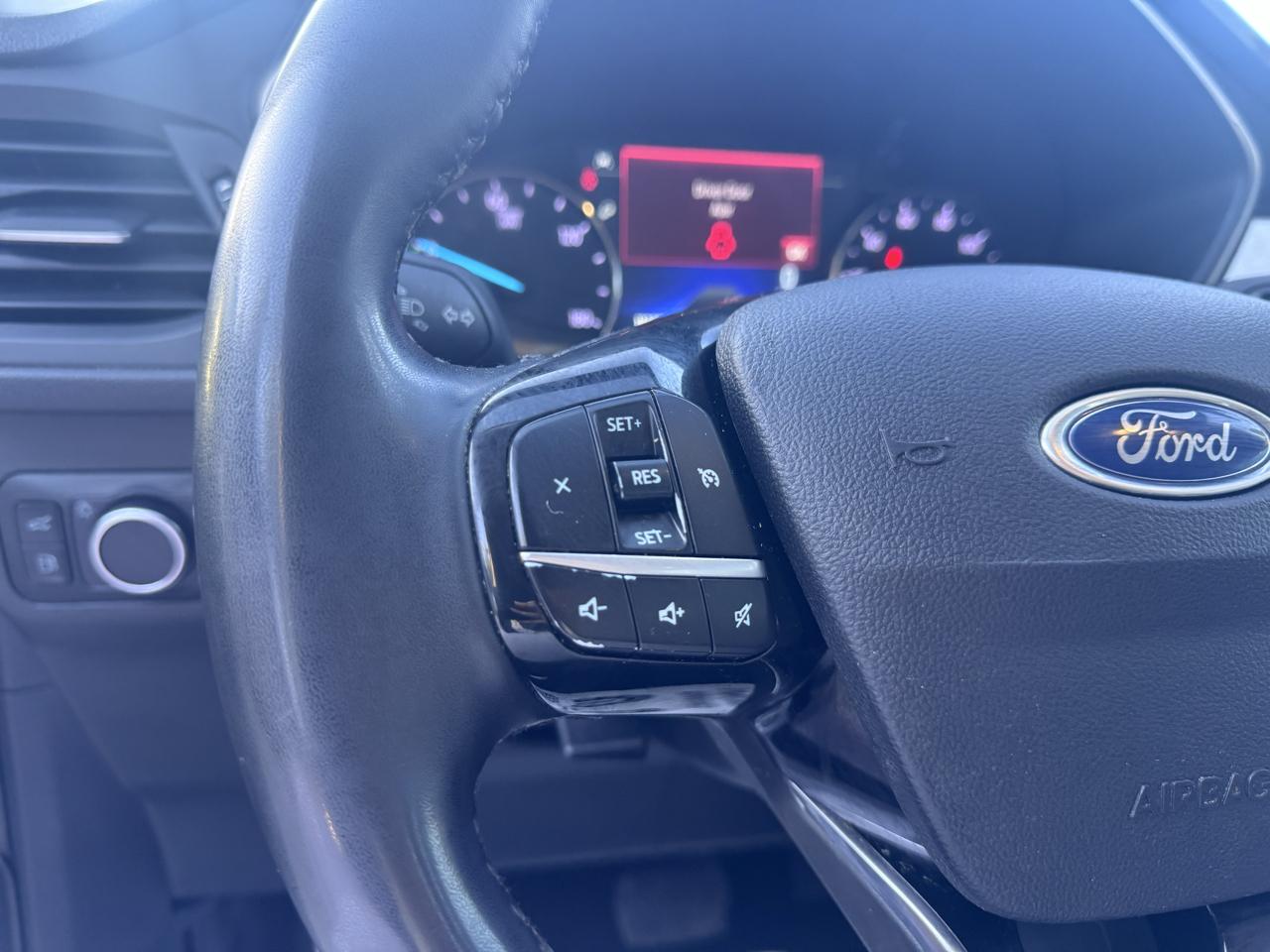 Ford Escape SE Hybrid FWD 2022