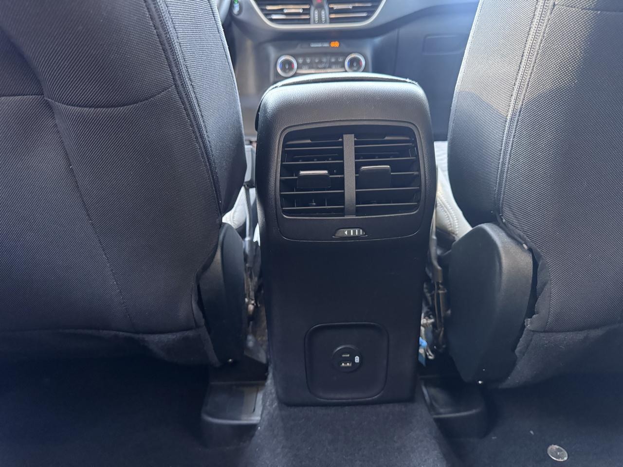 Ford Escape SE Hybrid FWD 2022