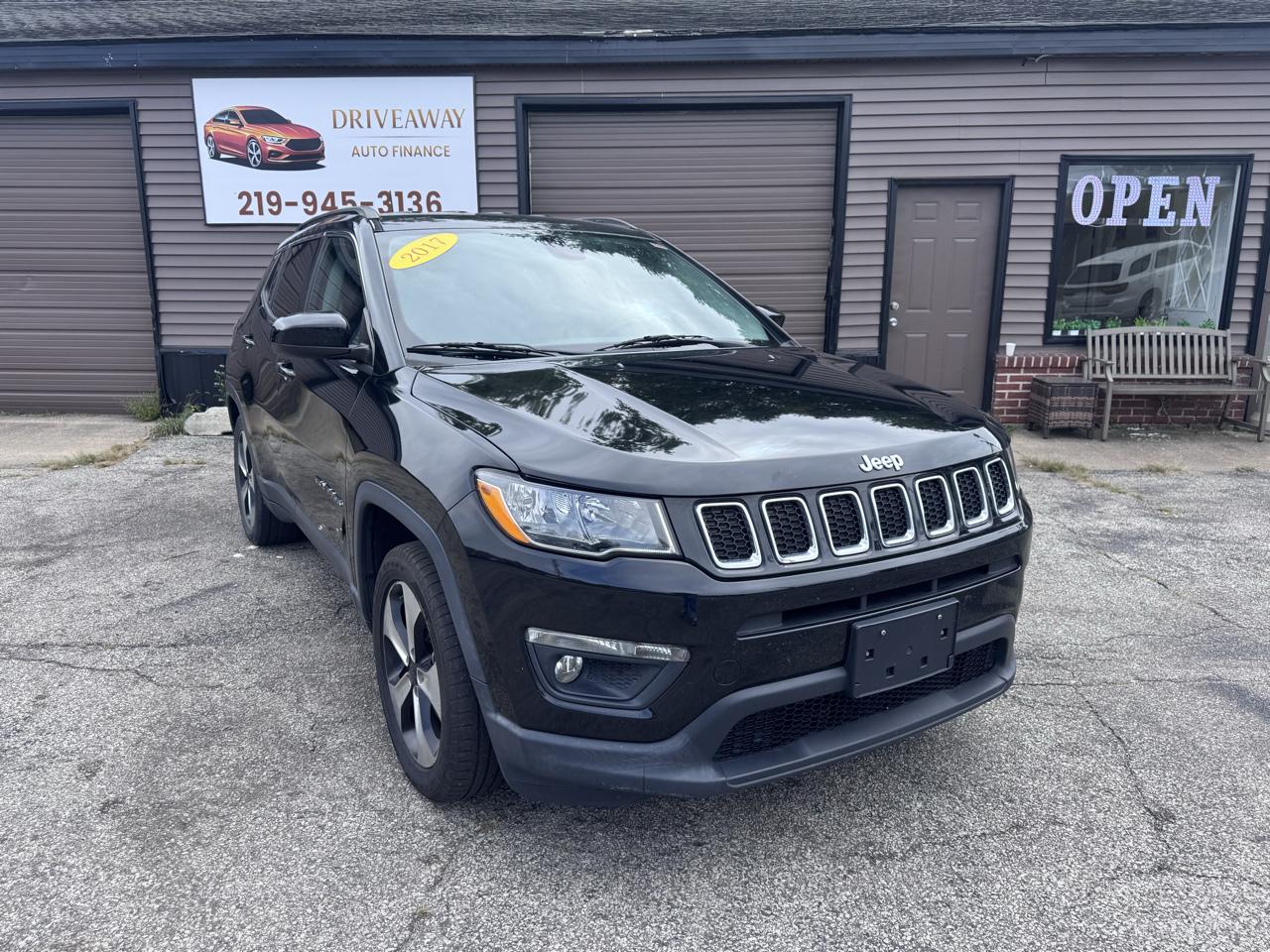 2017 Jeep Compass Latitude FWD